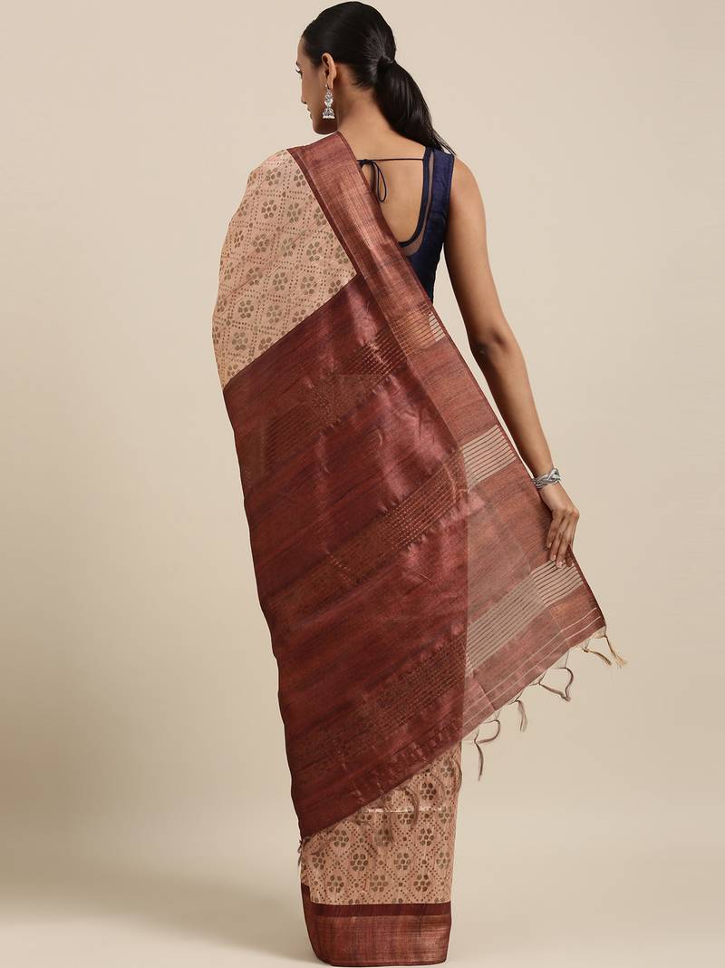 CLASSICATE from the house of The Chennai Silks Peach Printed Jute Cotton Saree With Running Blouse