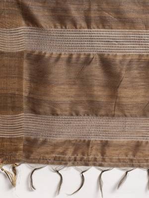 CLASSICATE from the house of The Chennai Silks Beige Printed Jute Cotton Saree With Running Blouse 5