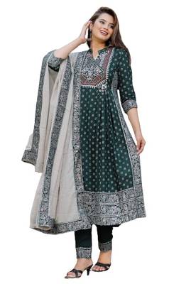 Green Kurti With Pant& Duptta 1