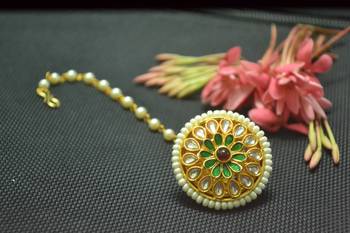 Indian Ethnic Meenakari Work maang tikka Kundan Borla with pearl Chain Head Jewellery 2