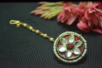 Indian Ethnic Meenakari Work maang tikka Kundan Borla with pearl Chain Head Jewellery 3