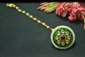 Indian Ethnic Meenakari Work maang tikka Kundan Borla with pearl Chain Head Jewellery 3