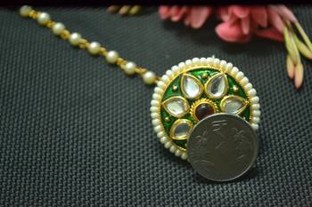 Indian Ethnic Meenakari Work maang tikka Kundan Borla with pearl Chain Head Jewellery 4