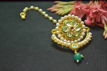 Indian Ethnic Meenakari Work maang tikka Kundan CHAND Borla with pearl Chain Head Jewellery 2