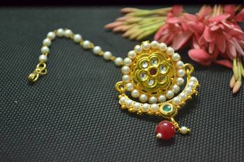 Indian Ethnic Meenakari Work maang tikka Kundan CHAND Borla with pearl Chain Head Jewellery 1
