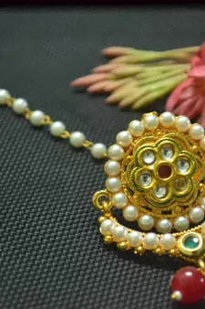 Indian Ethnic Meenakari Work maang tikka Kundan CHAND Borla with pearl Chain Head Jewellery
