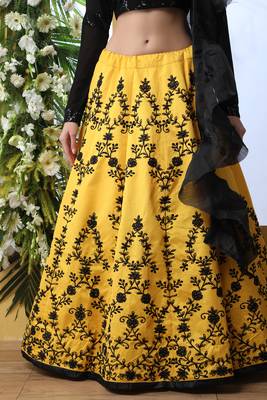 Heavy Designer LEHENGHA 2