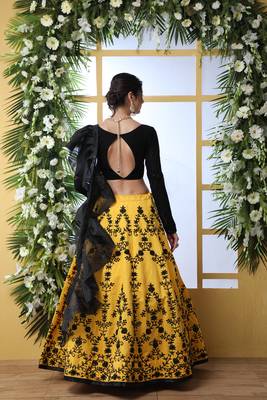 Heavy Designer LEHENGHA 3