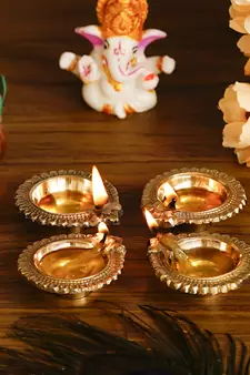 Set of 4 Auspicious Handcrafted Brass Diya