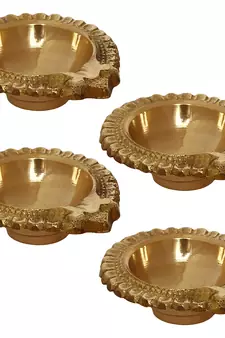 Set of 4 Auspicious Handcrafted Brass Diya