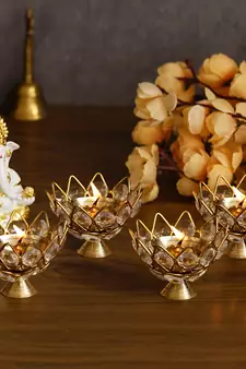 Set of 4 Lotus Shape Crystal Tea Light Holder