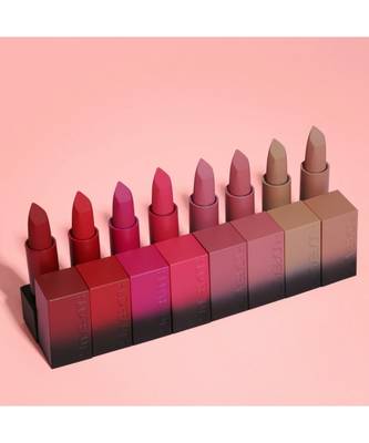 Huda Beauty Pack Of 4 Huda Professional Lipstick 2