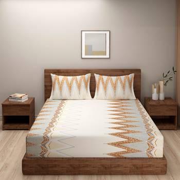 Geometric design    Cotton Extra Large Double Bedsheet with   Pillow Covers Beige 2