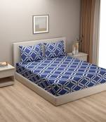 Geometric design    Cotton Extra Large Double Bedsheet with   Pillow Covers  Blue