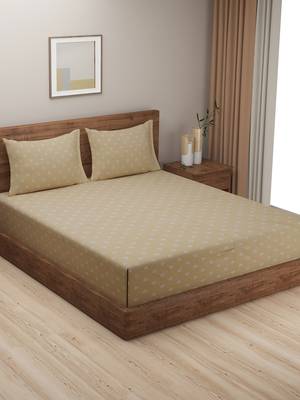 Geometric print  40  Cotton Extra Large Double Bedsheet with   Pillow Covers Beige 1