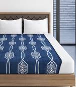 Ethnic print  40  Cotton Extra Large Double Bedsheet with   Pillow Covers  Blue