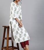 Janasya Off white printed cotton kurta