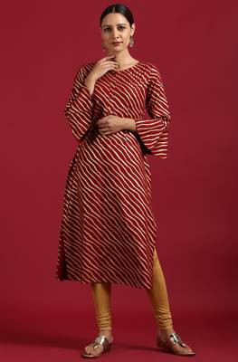 Janasya Maroon printed rayon kurta 2