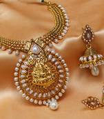 Gorgeous Temple Pearl Necklace Set