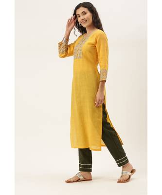 Women Orange Cotton Print Patch Straight Kurta 4
