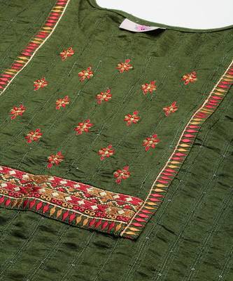Green chinon embroidered With sequins Work kurta 5