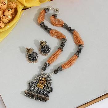 Brown necklace-sets 2