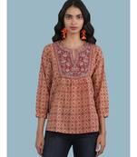 Red cotton quarter sleeve top