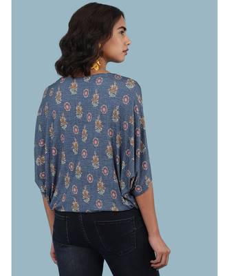 Blue Viscose quarter sleeve top 4