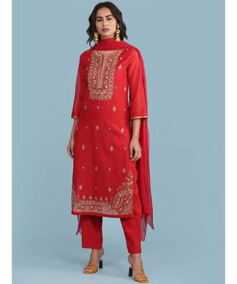 QUARTER SLEEVE Sleeve Embroidered Yoke Kurta With Pant And Dupatta 1