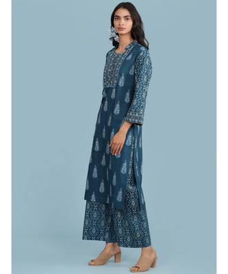 Band Collar QUARTER SLEEVE Sleeve Kurta With Lace At Yoke Border With Pant 2