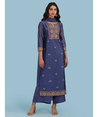 QUARTER SLEEVE Sleeve Embroidered Yoke Kurta With Pant And Dupatta 1