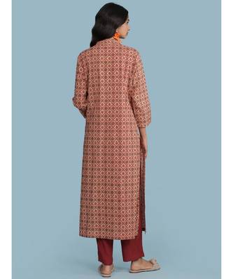 Band Collar Embroidered Yoke QUARTER SLEEVE  Sleeve Printed Kurta With Pant And Dupataa 4