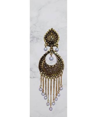 White gold plated Brass Alloy   pair of Earring 3
