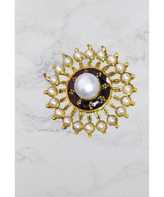White studded jewellery antique gold Gold   pair of Earring 3