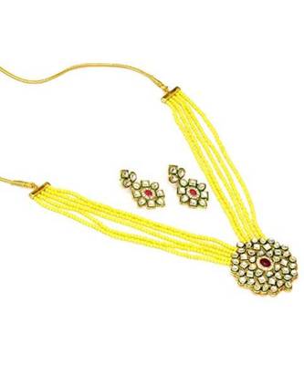 Yellow kundan Yellow Gold Brass Necklace & Pair of Earring 1