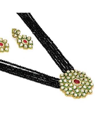Black kundan Yellow Gold Brass Necklace & Pair of Earring 1