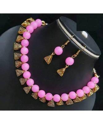 Pink pearl Yellow Gold Brass Necklace & Pair of Earring 1