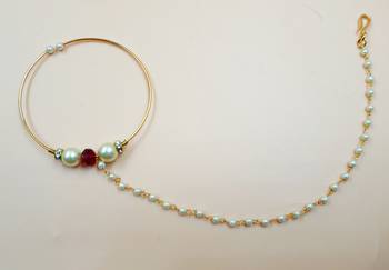 Multicolor agate nose-ring 1