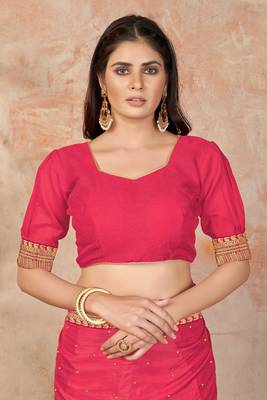 Pink embroidered silk blend saree with blouse 4