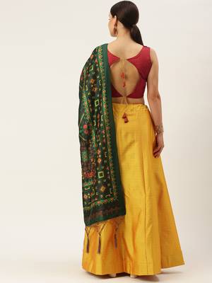 Yellow digital print silk semi stitched lehenga 2