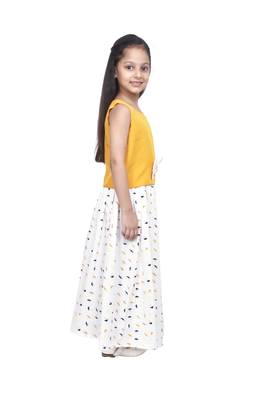 Umbrella print Lehenga choli with bow 3