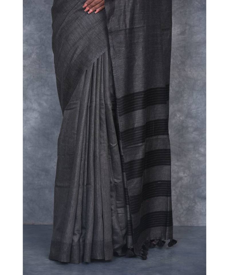black silk hand woven handloom saree with blouse