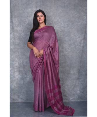 magenta silk hand woven handloom saree with blouse 1
