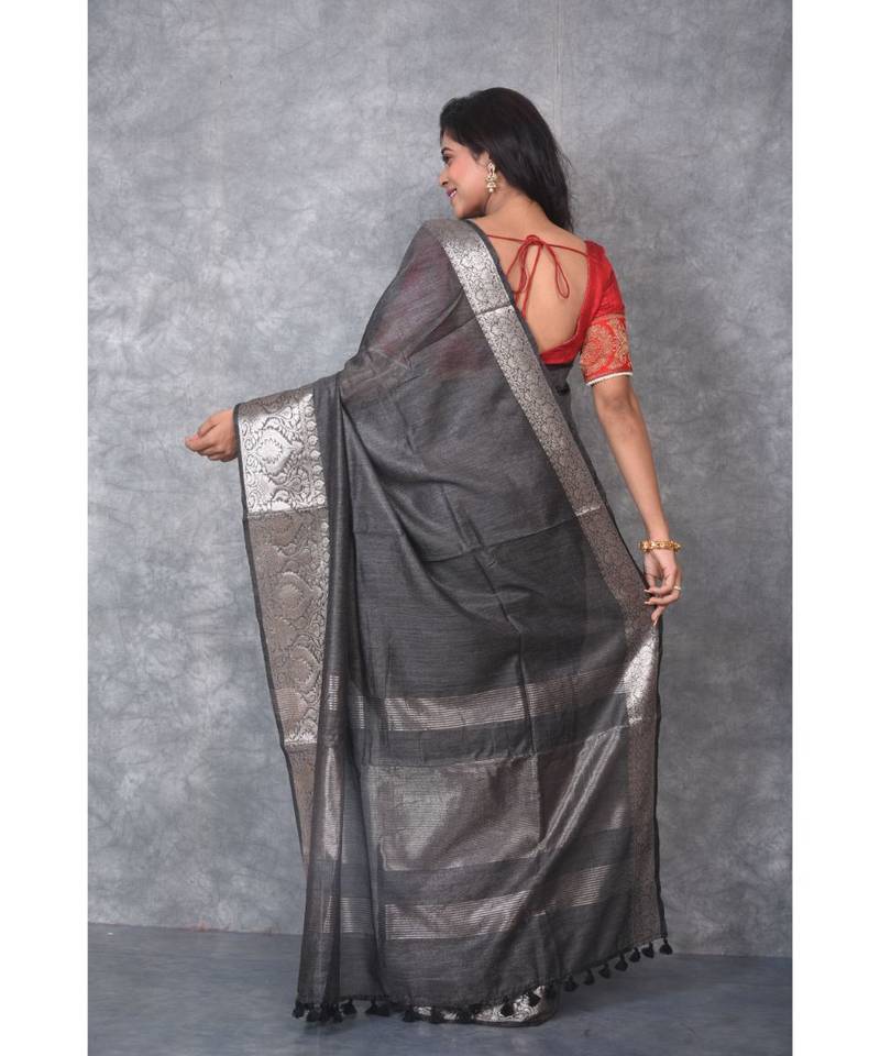 black silk hand woven handloom saree with blouse