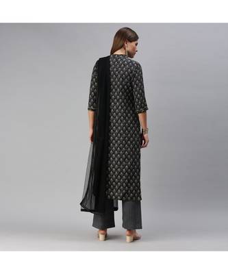 SheWill Grey Cotton Blend Printed Straight Dress Material With Net Dupatta 4