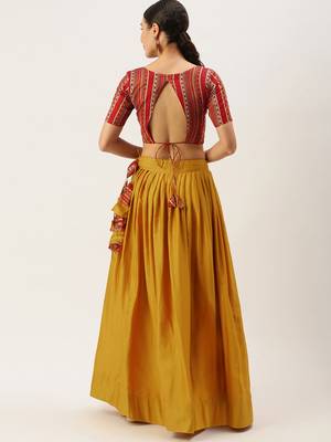 Mustard & Multicoloured Printed Semi-Stitched Lehenga Set 3