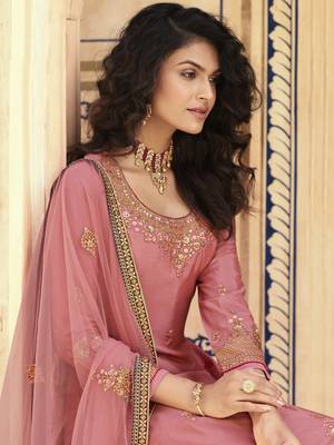 Pink embroidered chiffon salwar 3