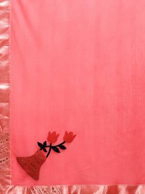 Divaastha Pink Silk Blend Saree With Blouse 4