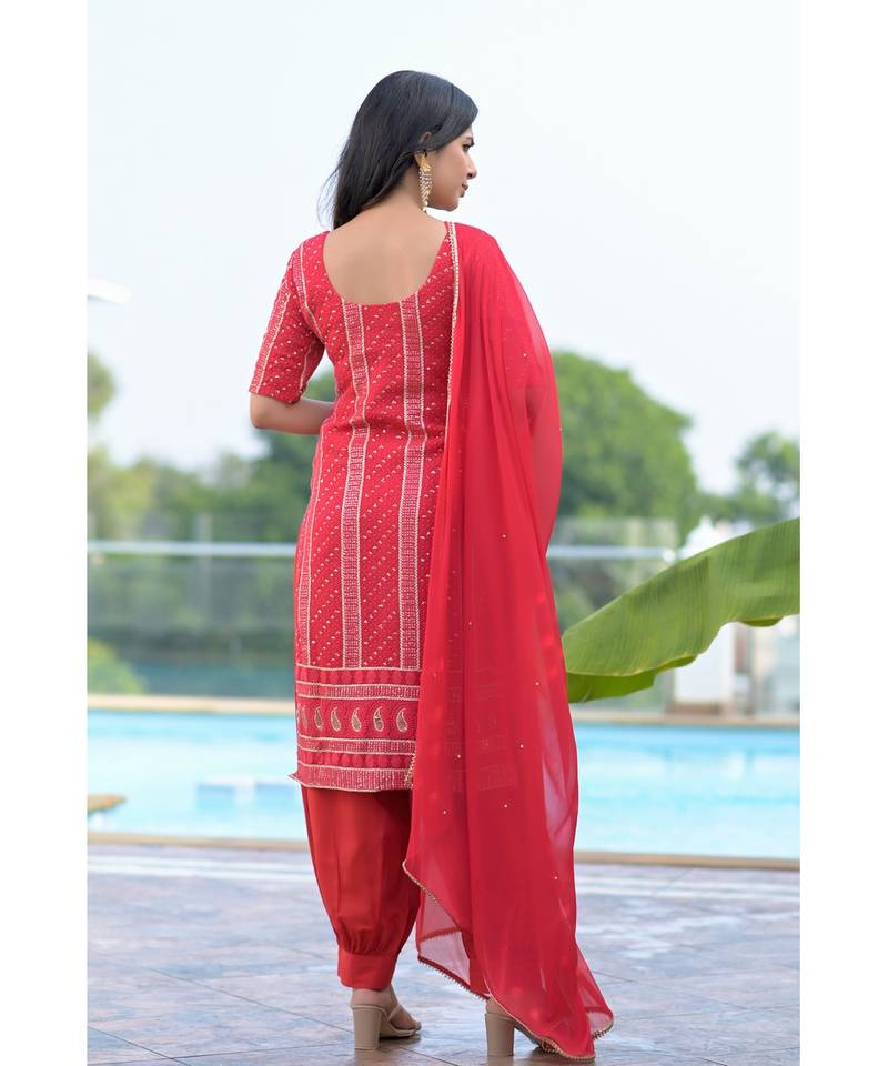 Red chikankankari kurti set