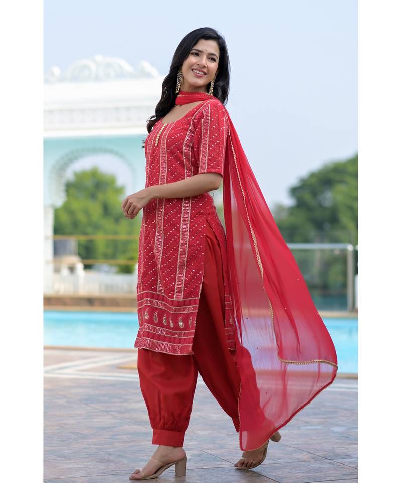 Red chikankankari kurti set